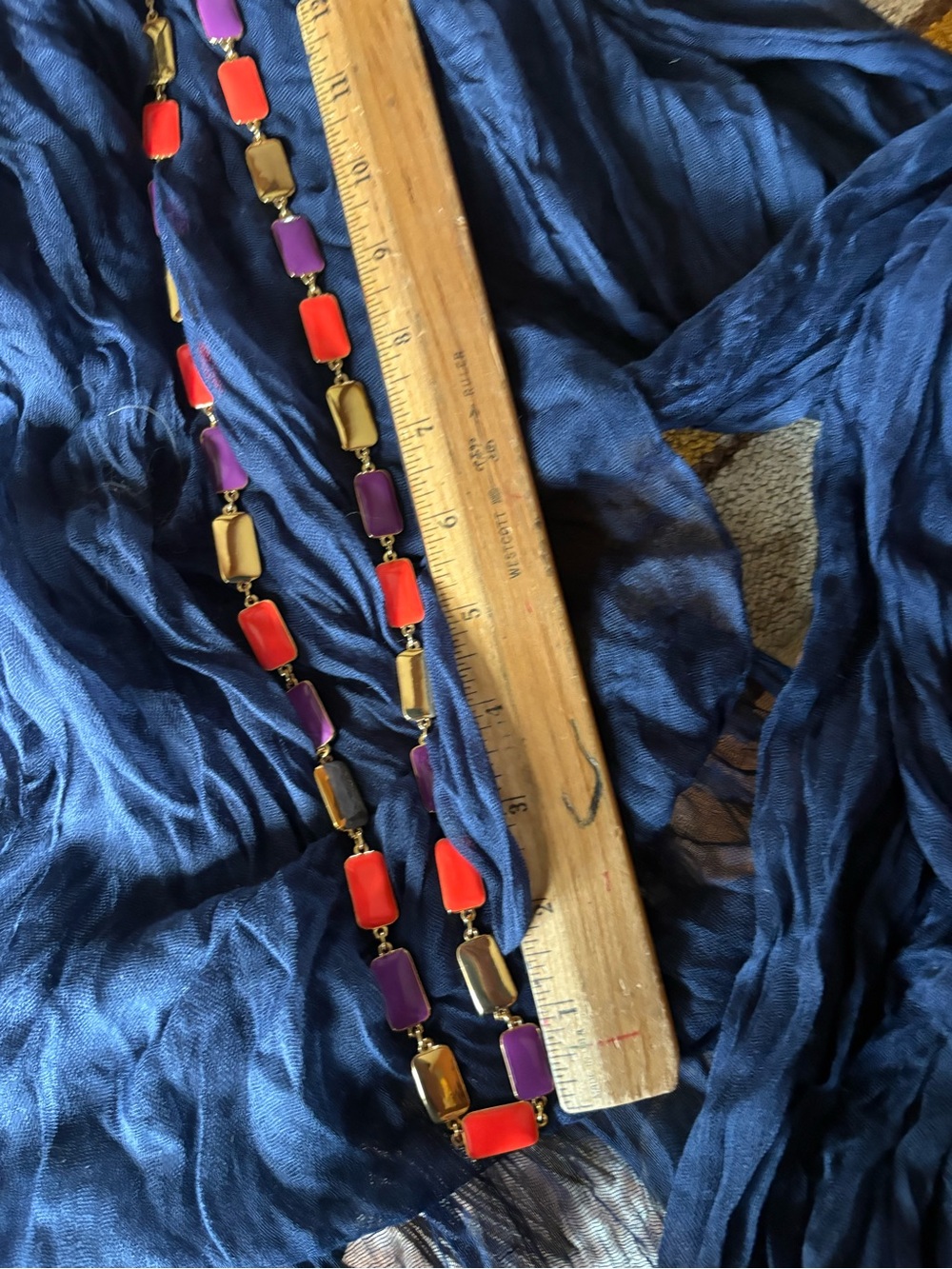 Colorblock Rectangular Link Necklace - Purple & Red - Picture 3 of 3